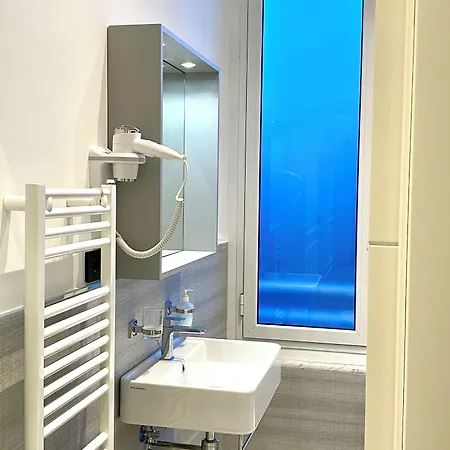 Гостьовий будинок The One - Sun 'n Sea