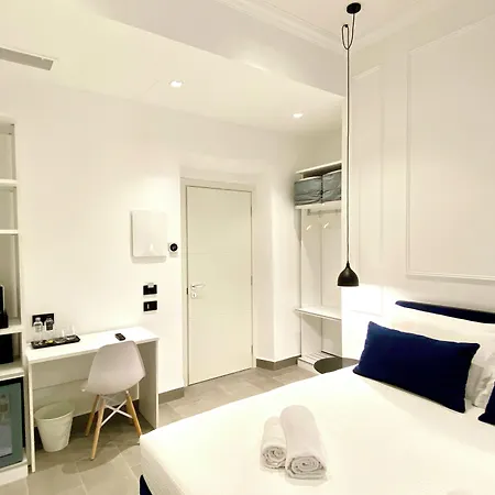 The One - Sun 'n Sea Pensionat La Spezia