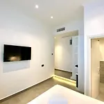 Pensjonat The One - Sun 'n Sea 4*