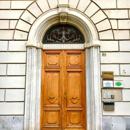 The One - Sun 'n Sea Gæstehus La Spezia