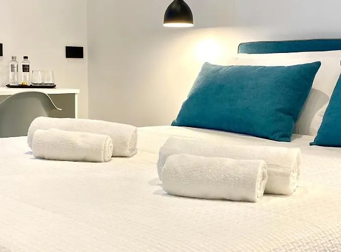 The One - Sun 'n Sea Guest house La Spezia